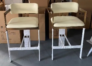 Bar chair